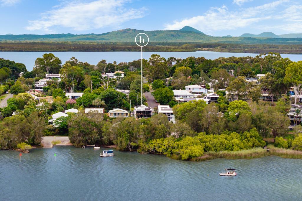 52 Woongar St, Boreen Point, QLD 4565