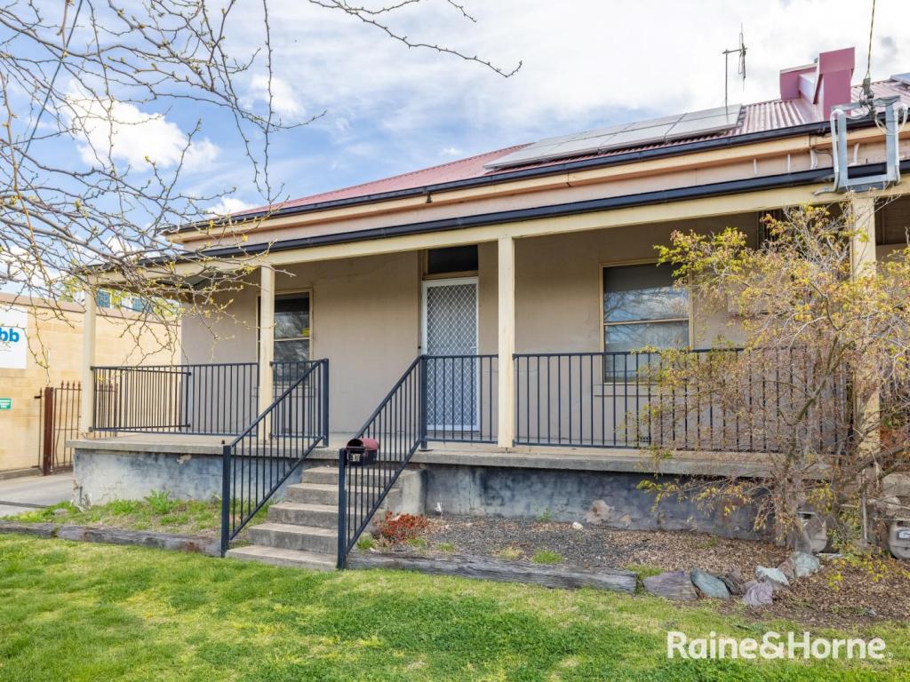 14 Lambert St, Bathurst, NSW 2795