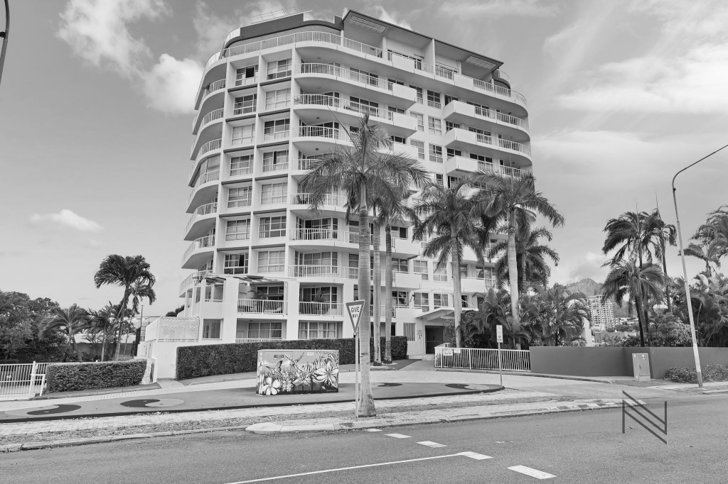 2C/3-7 THE STRA, TOWNSVILLE CITY, QLD 4810