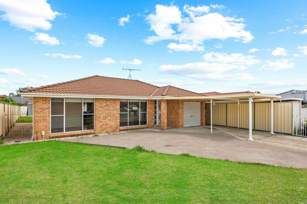 9 Mammone Cl, Edensor Park, NSW 2176