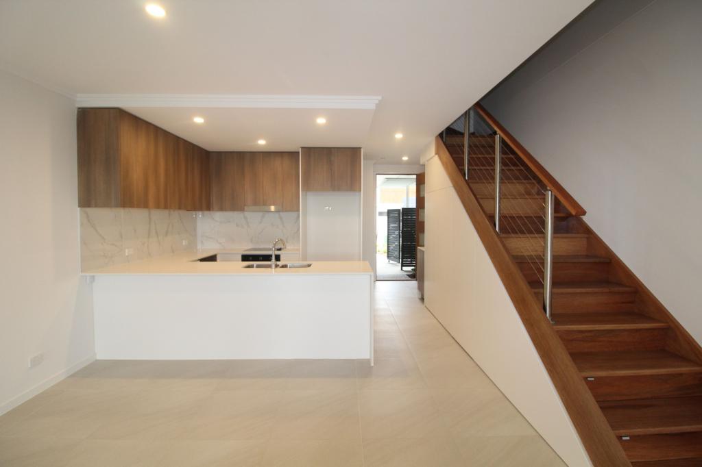3 Summer Lane, Robina, QLD 4226