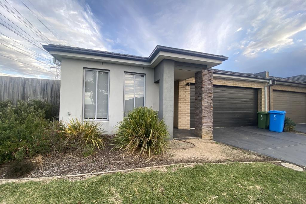 23 Woodright Cct, Cranbourne, VIC 3977