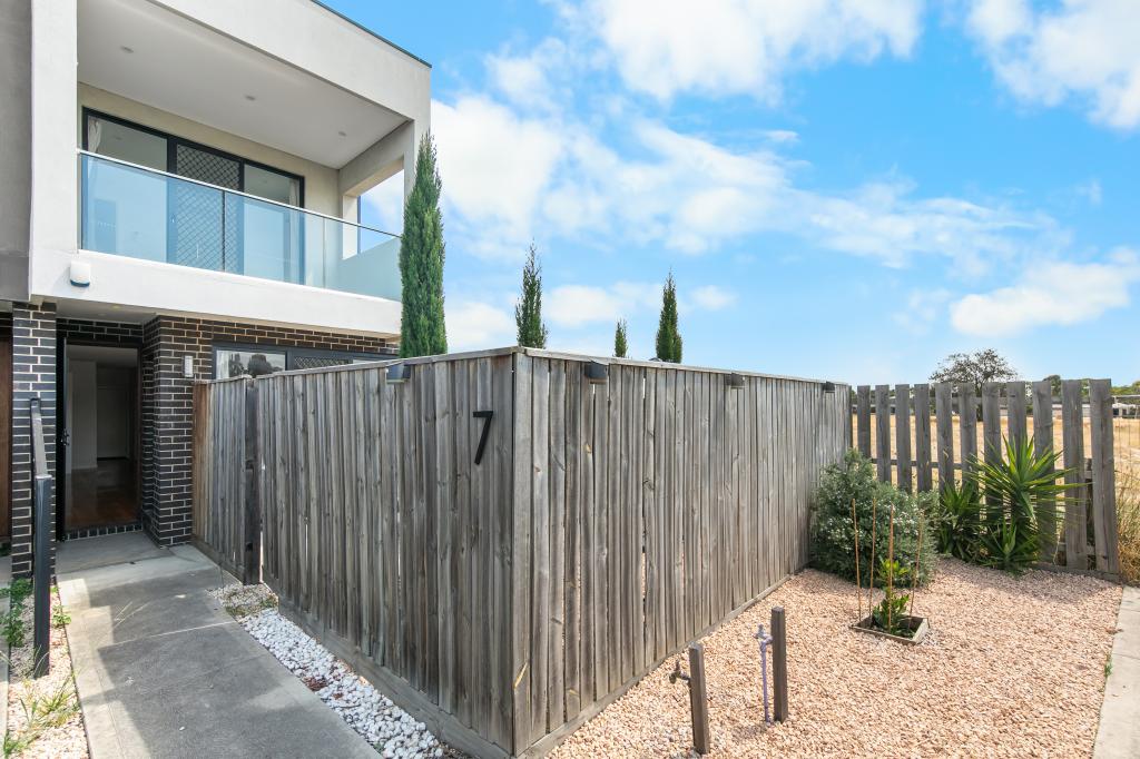 7/90 Saltlake Bvd, Wollert, VIC 3750