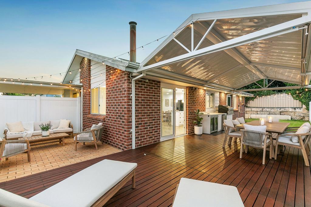 222b Forrest St, Palmyra, WA 6157