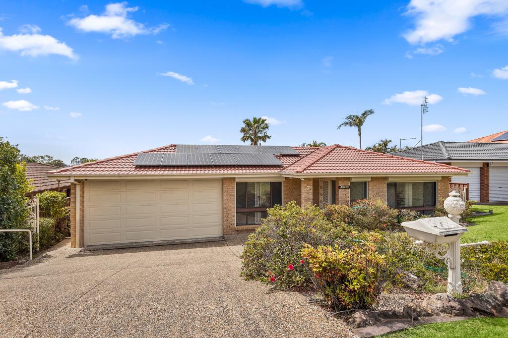 7 Armitage Ave, Horsley, NSW 2530