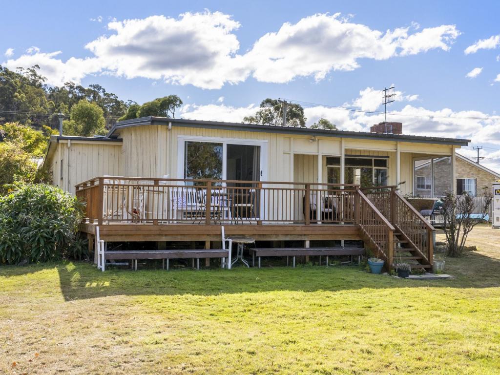 40 Tasman Hwy, Orford, TAS 7190