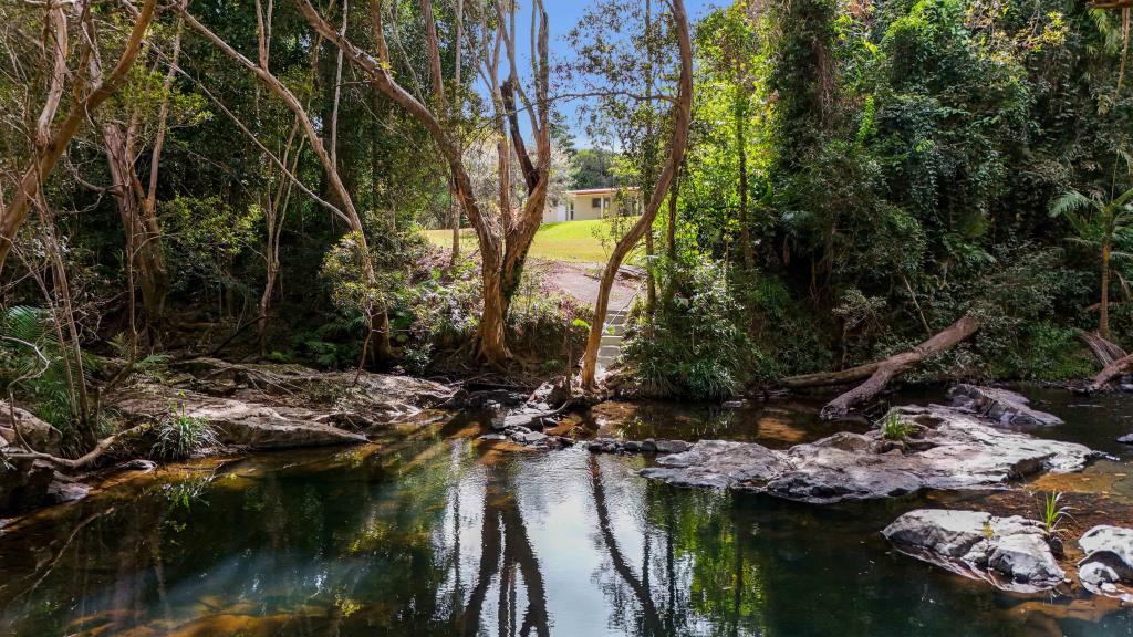 242 Ganyan Dr, Speewah, QLD 4881