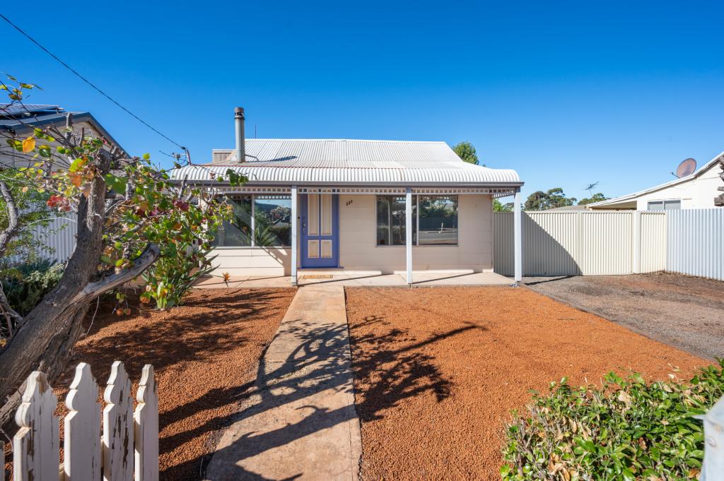 225 Hay St, Kalgoorlie, WA 6430
