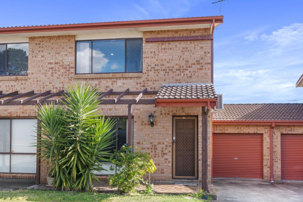 14/3 First Ave, Macquarie Fields, NSW 2564