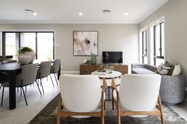 54 Holroyd St, Albion Park, NSW 2527