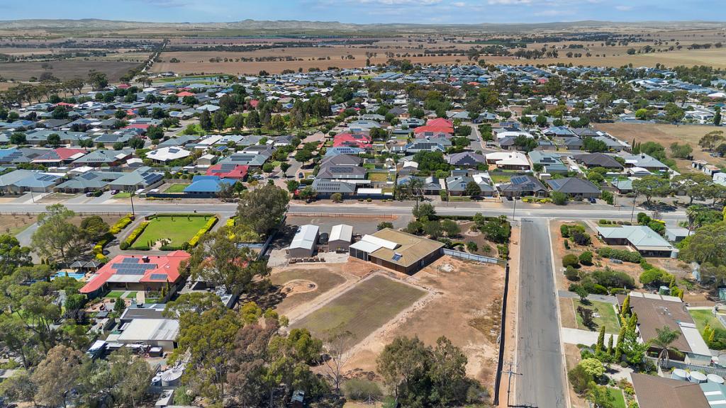 LOT 2, 3 & 4 HEINRICH RD, FREELING, SA 5372