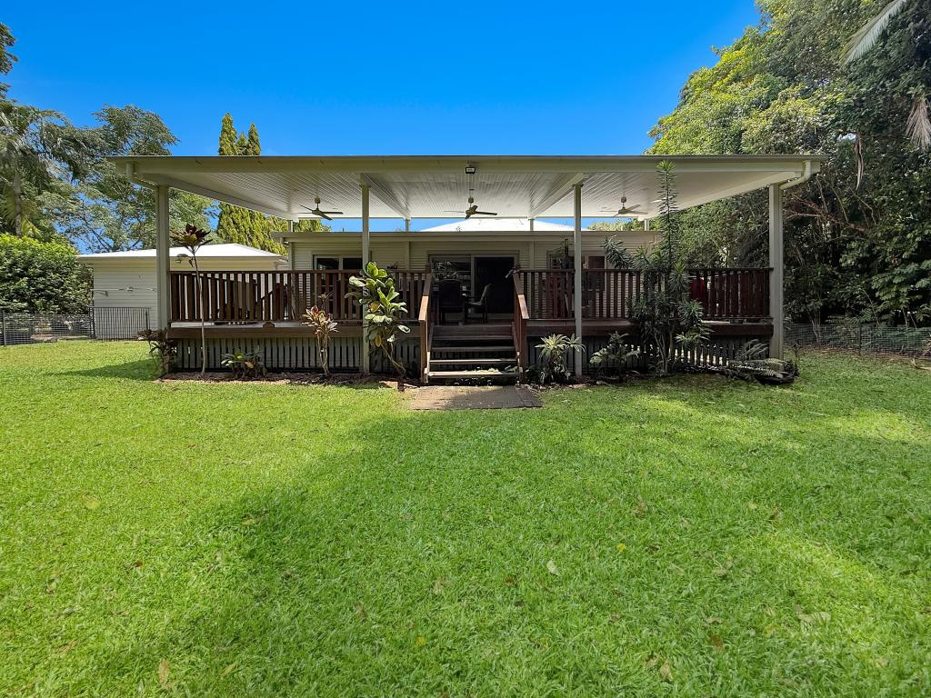3a Spurwood Cl, Wongaling Beach, QLD 4852