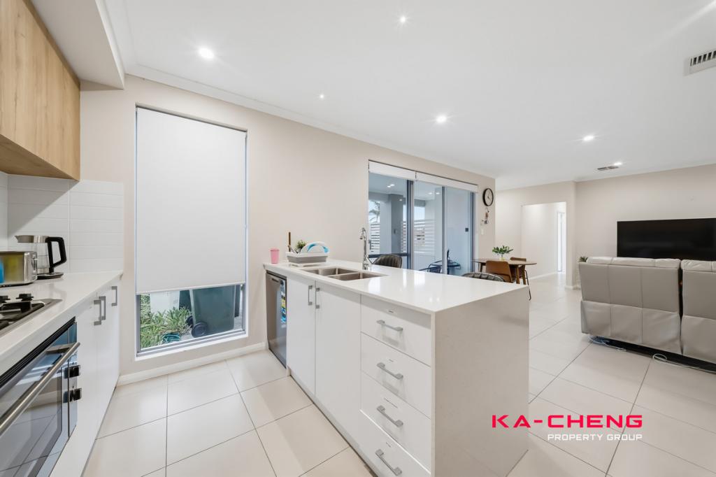 257A DRAKE ST, MORLEY, WA 6062
