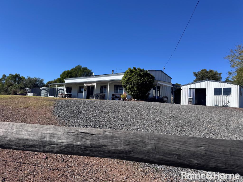 106 Cobby Rd, Glan Devon, QLD 4615