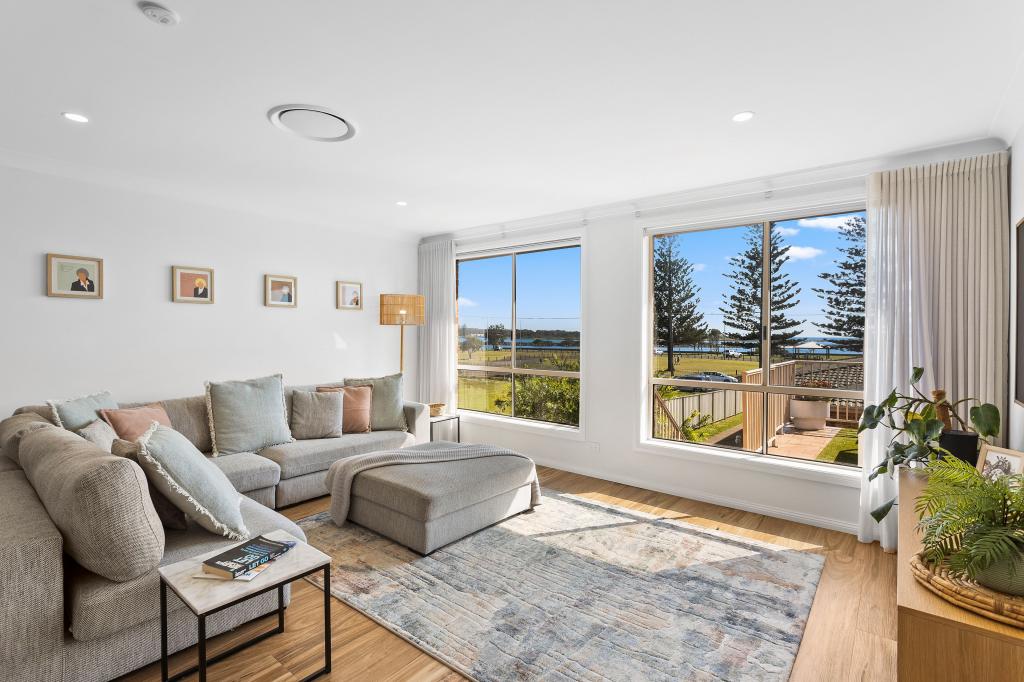 4/11 Reddall Pde, Lake Illawarra, NSW 2528