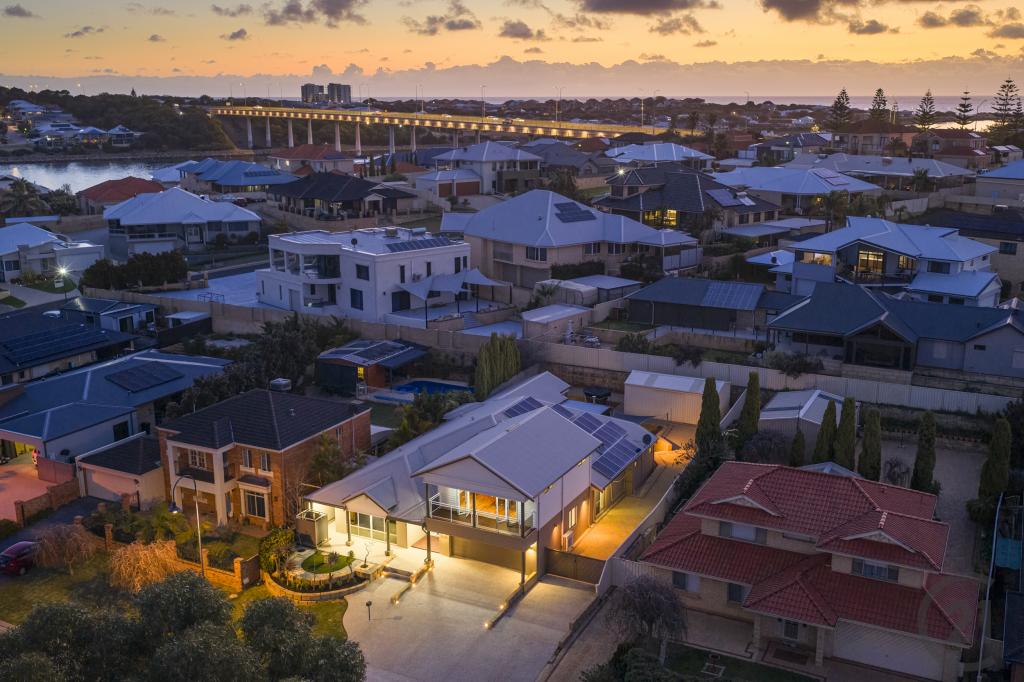 28 Rees Pl, Wannanup, WA 6210