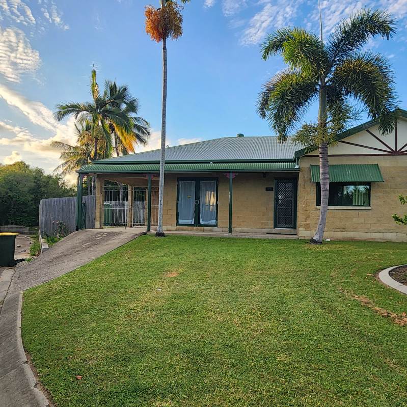 1/11 Xavier Ct, Railway Estate, QLD 4810