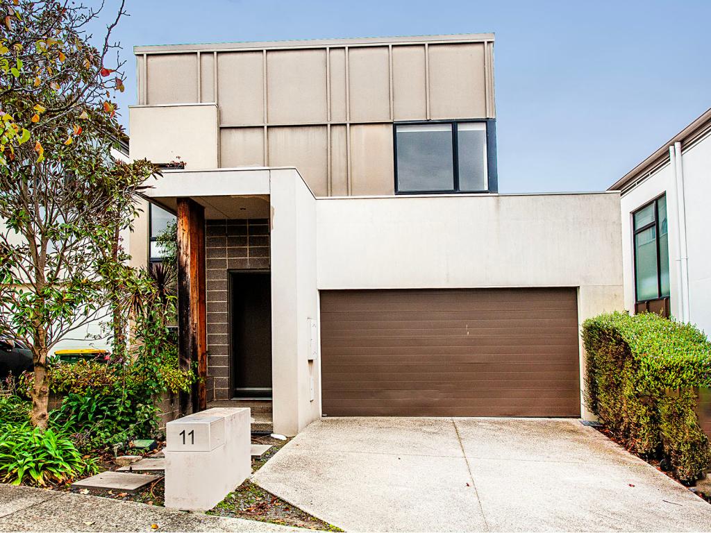 11 Muyan Cct, Burwood, VIC 3125