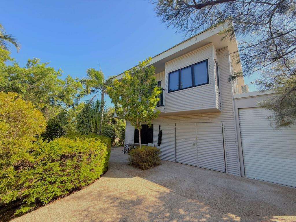 47 Bluewater Pde, Bowen, QLD 4805
