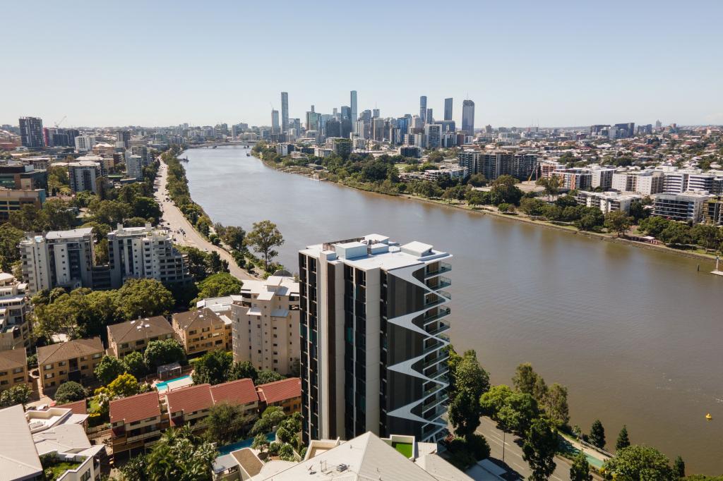 203/527 CORONATION DR, TOOWONG, QLD 4066