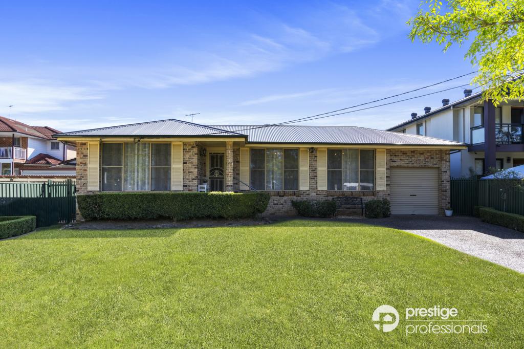 13 Swain St, Moorebank, NSW 2170