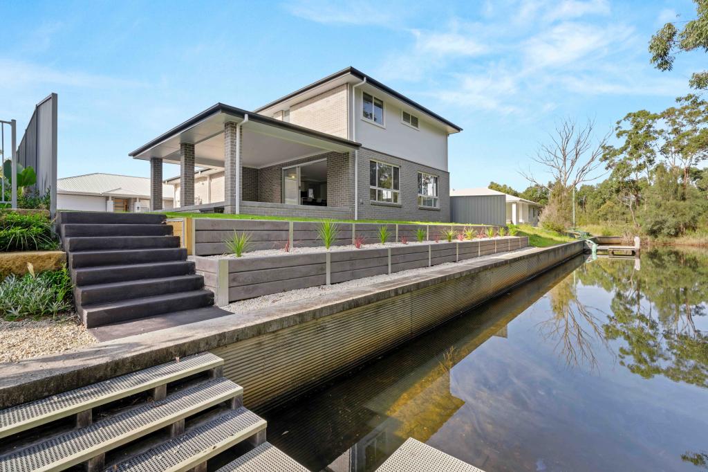 3/23 JACOBS DR, SUSSEX INLET, NSW 2540