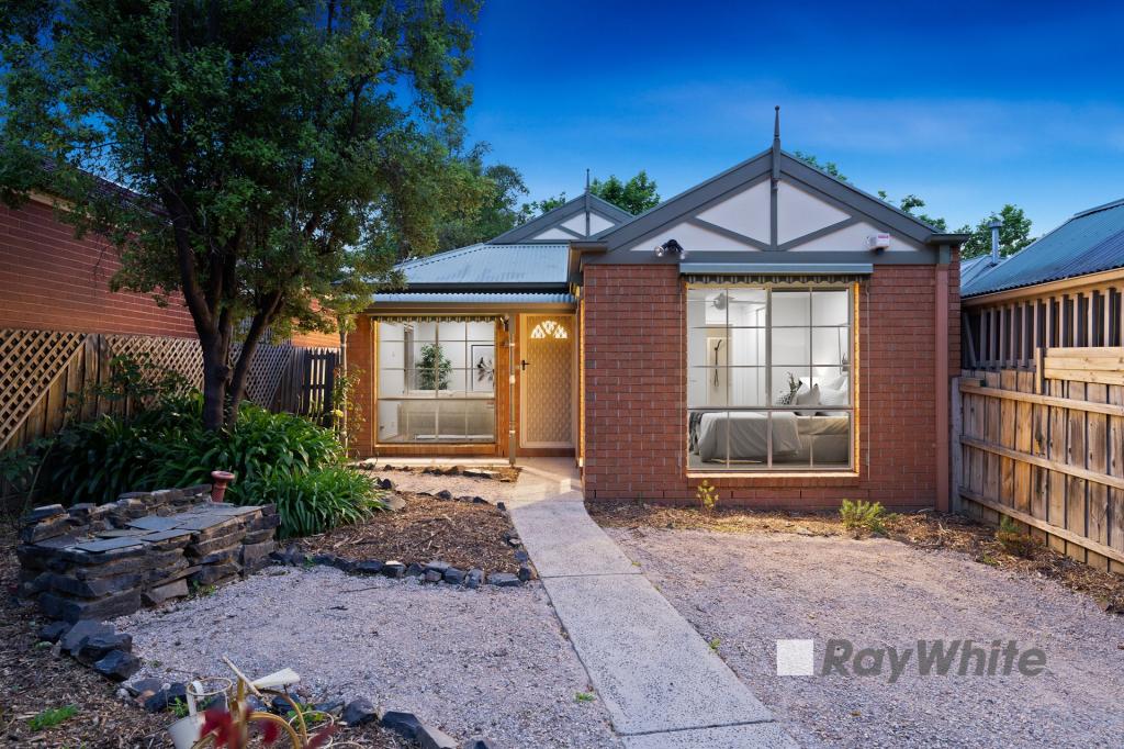 8b Stringybark Ct, Berwick, VIC 3806