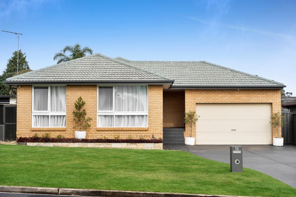 13 Kanangra Cres, Ruse, NSW 2560
