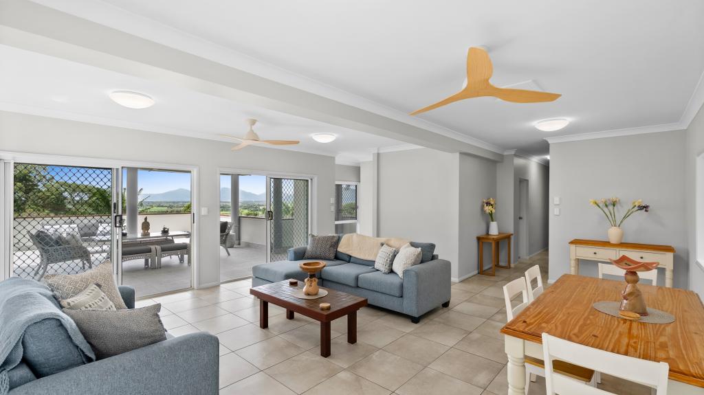 21 Darkin Cl, Smithfield, QLD 4878