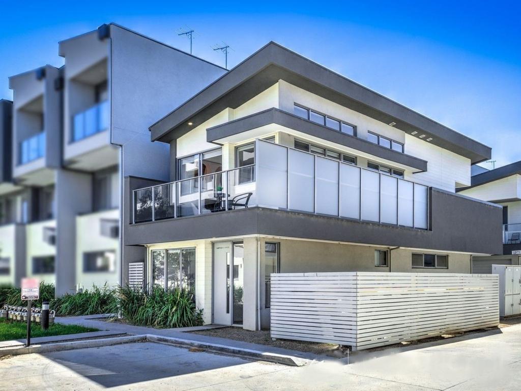 1 Lofty Ct, Officer, VIC 3809