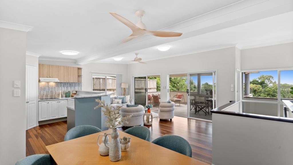 21 DARKIN CL, SMITHFIELD, QLD 4878