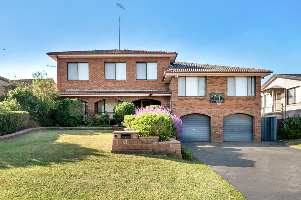 61 Trobriand Cres, Glenfield, NSW 2167