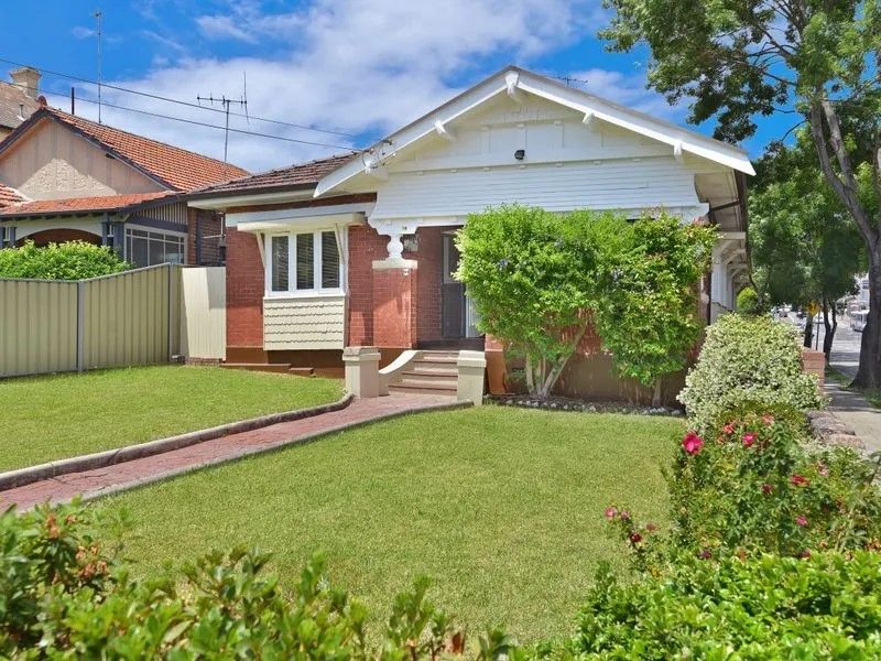30 SELBORNE ST, BURWOOD, NSW 2134