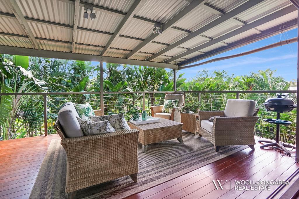 35a Chapel Hill Rd, Chapel Hill, QLD 4069