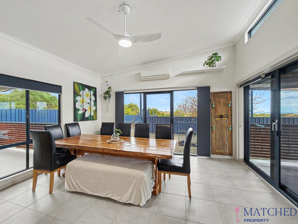 11 Redcliffe Con, White Peak, WA 6532