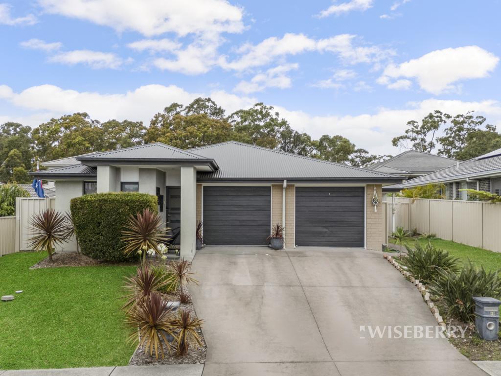 4 MORNINGTON CCT, GWANDALAN, NSW 2259