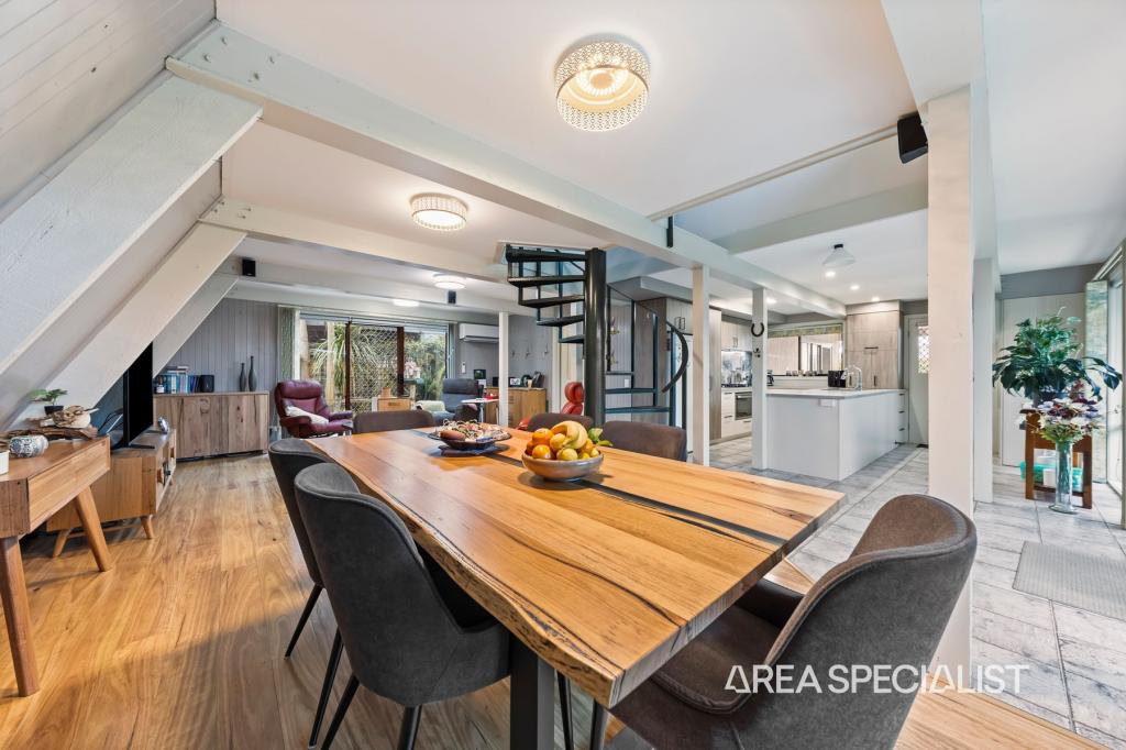 8 Beach St, Corinella, VIC 3984