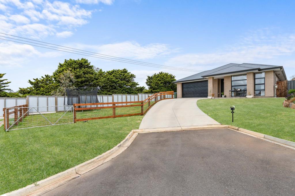 10 Inverbrackie Cl, Woodside, SA 5244