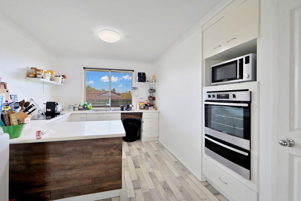 21 Glen Appin Dr, Avoca, QLD 4670