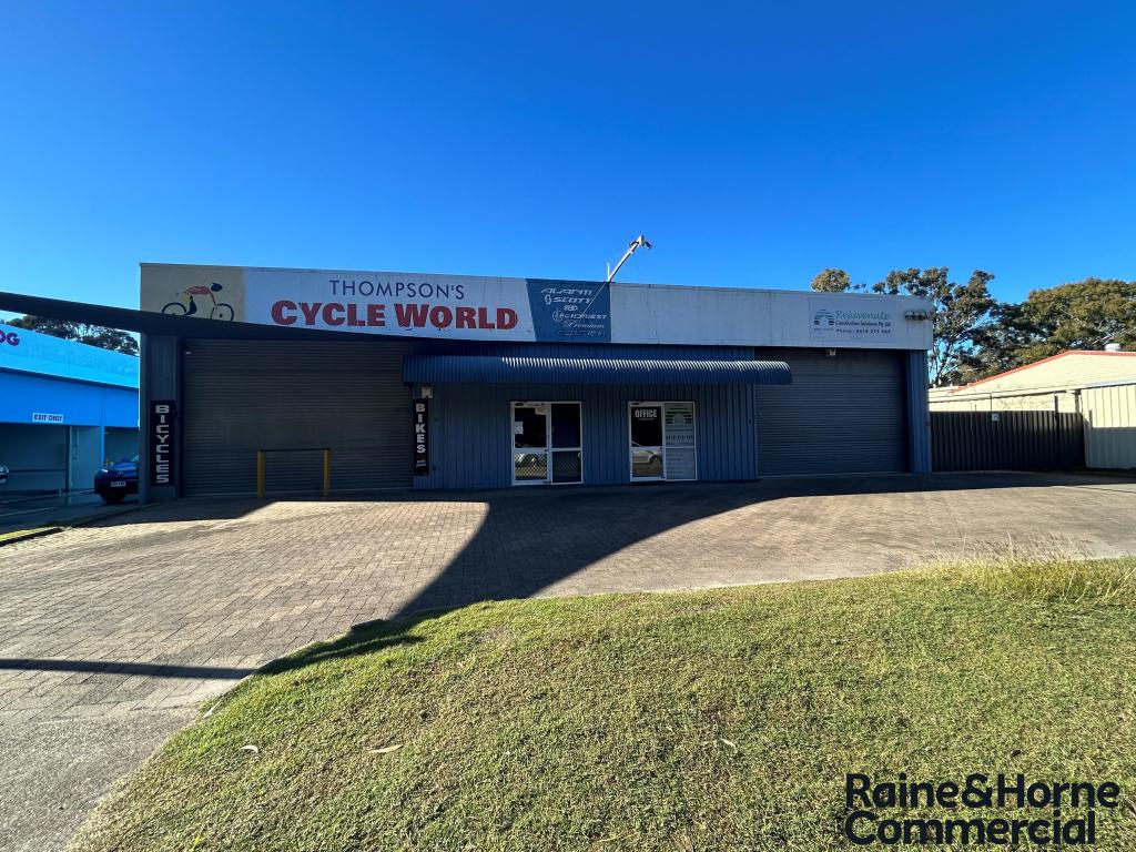 86 Elizabeth St, Urangan, QLD 4655