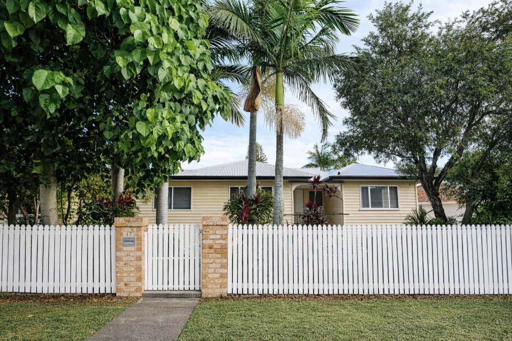 17 Jeays St, Scarborough, QLD 4020