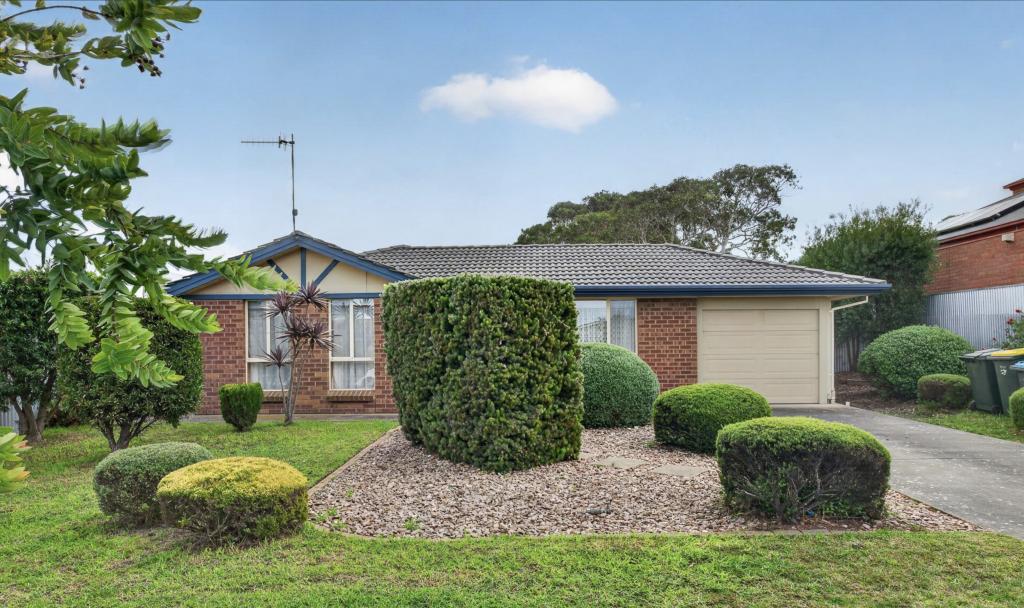 111 Mentone Rd, Hayborough, SA 5211