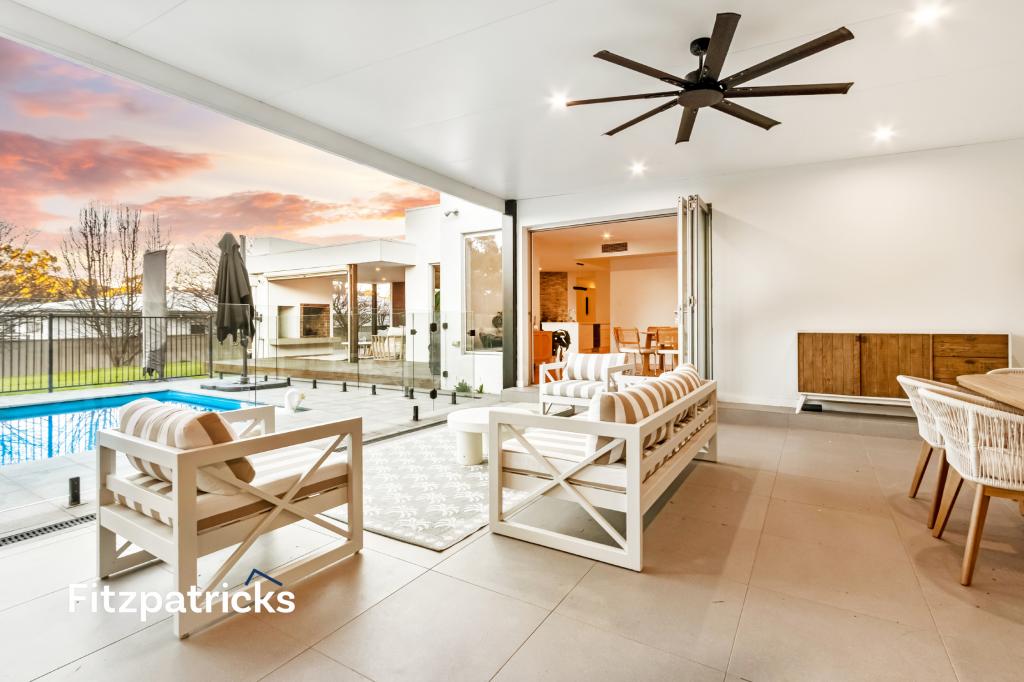 34 Plunkett Dr, Lake Albert, NSW 2650