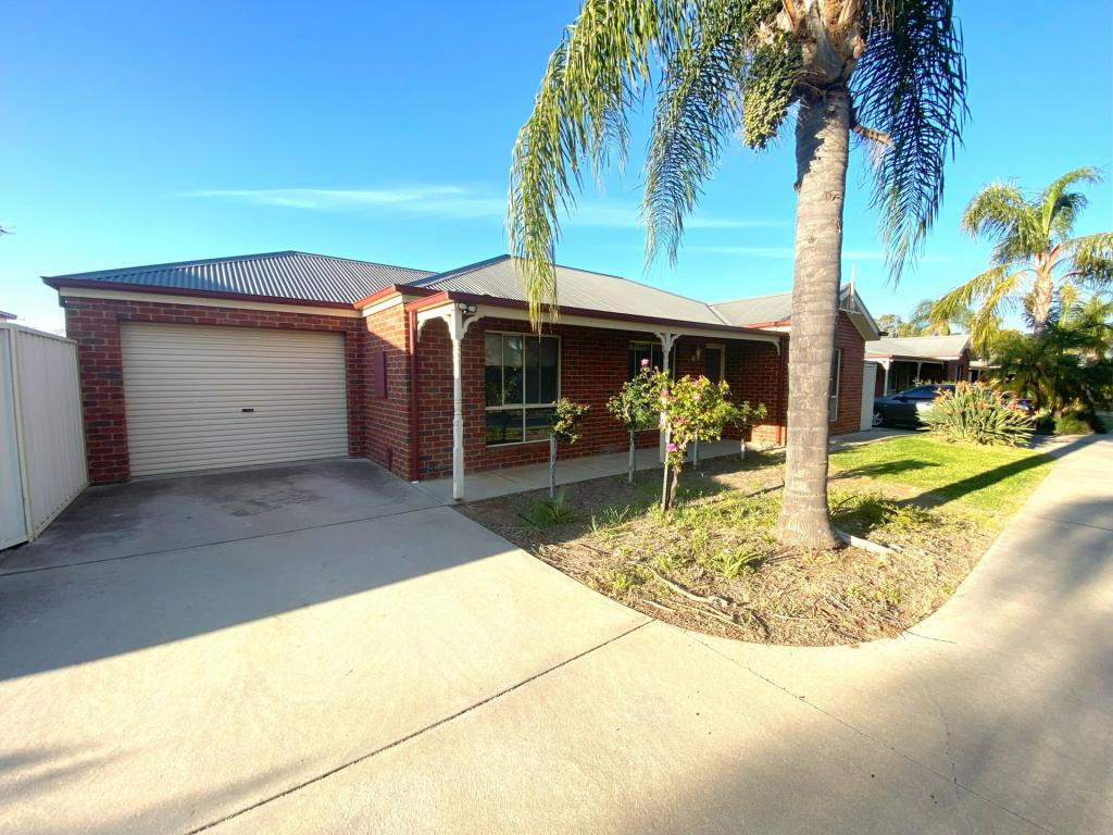 2/17 Naretha St, Swan Hill, VIC 3585