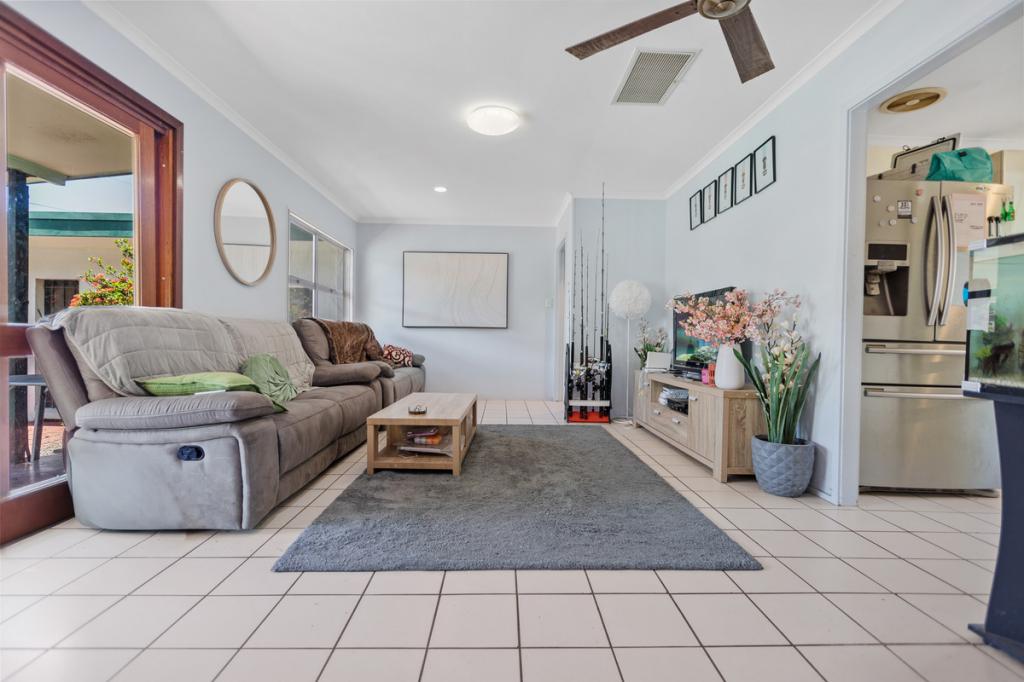 19 Sandwich St, Kamerunga, QLD 4870