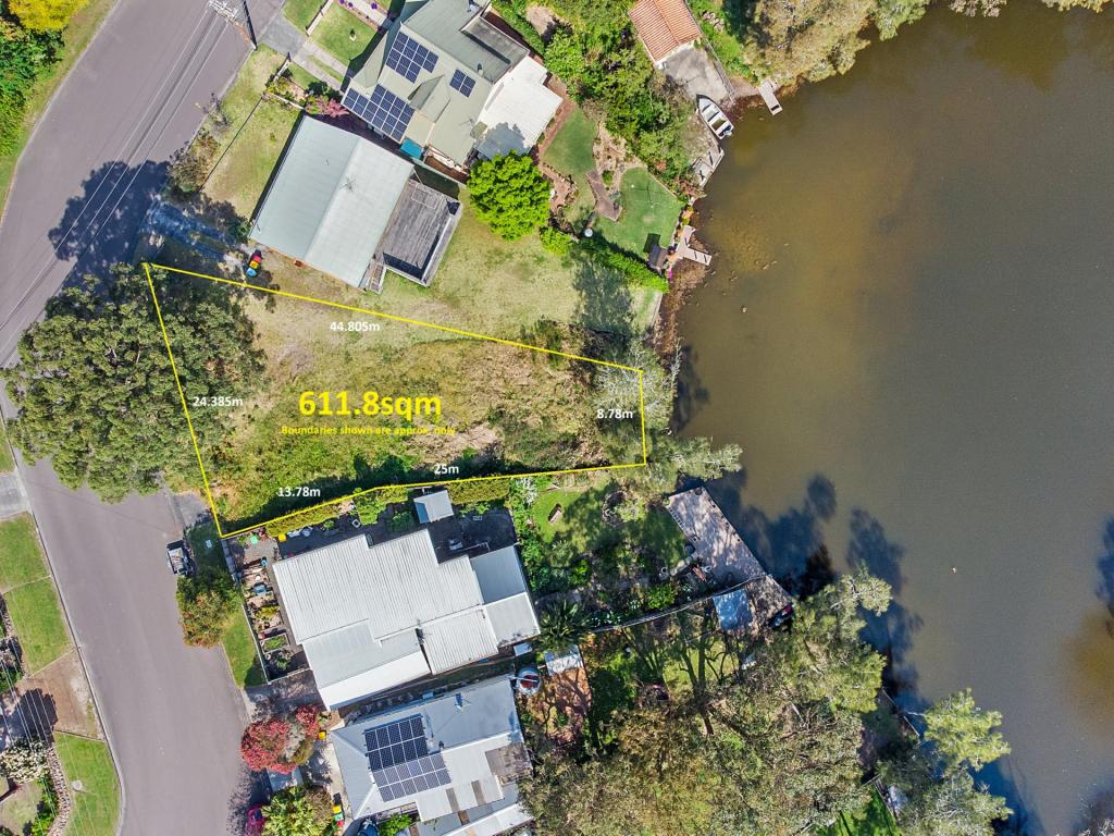 10 Mckellar Bvd, Blue Haven, NSW 2262