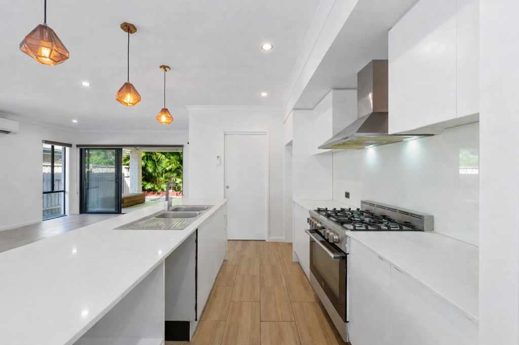 12 Cassidy Cres, Willow Vale, QLD 4209