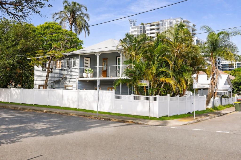 1/19 Cairns St, East Brisbane, QLD 4169