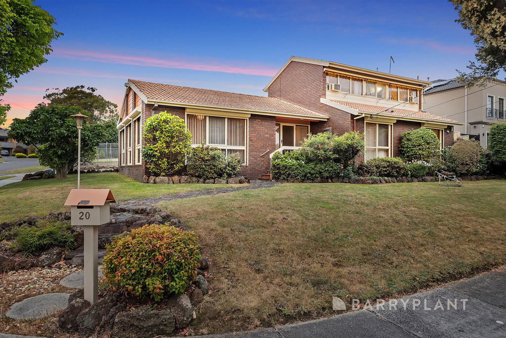 20 Rembrandt Dr, Wheelers Hill, VIC 3150