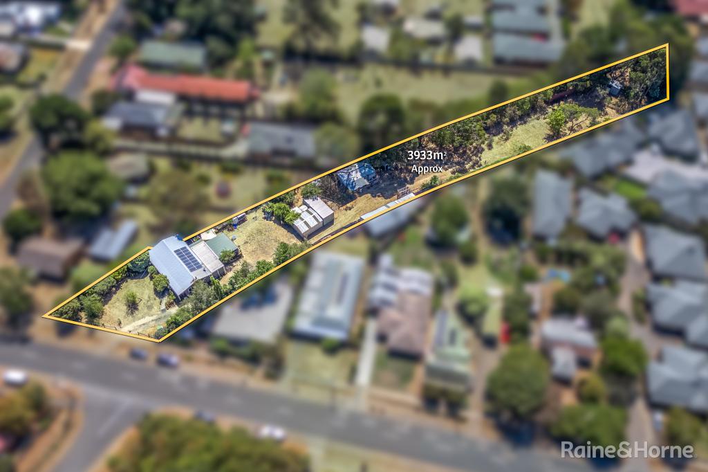 88-90 Barry St, Romsey, VIC 3434